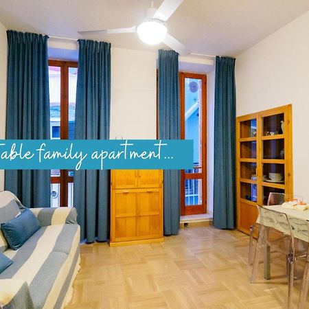 Casa Pina Quiet Apartment เวอนาซซา ภายนอก รูปภาพ